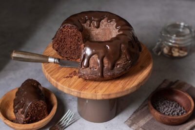 Como deixar receitas de bolos comuns mais saudáveis