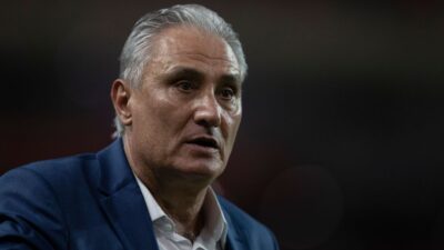 Tite promete, não cumpre, e é o novo técnico do Fla