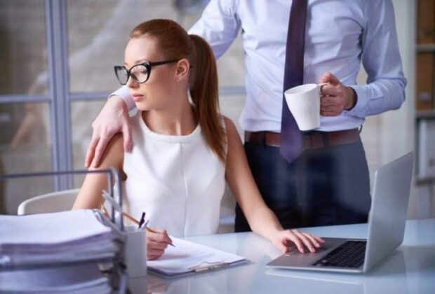 ASSÉDIO SEXUAL NO AMBIENTE DE TRABALHO